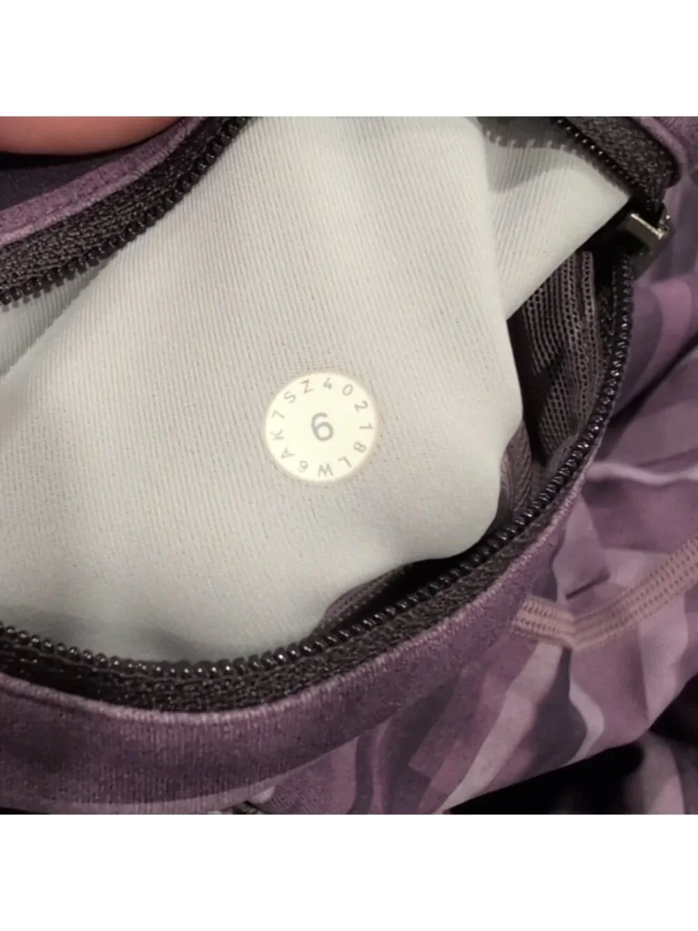 Lululemon Speed Up Crop *21